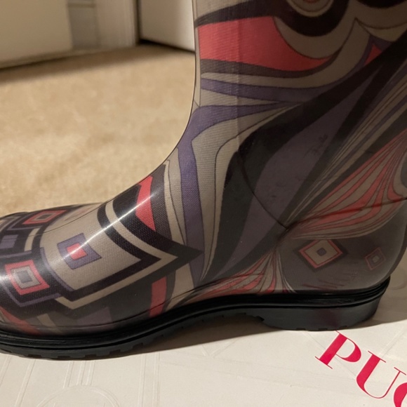 Emilio Pucci Rainboots - Picture 3 of 12